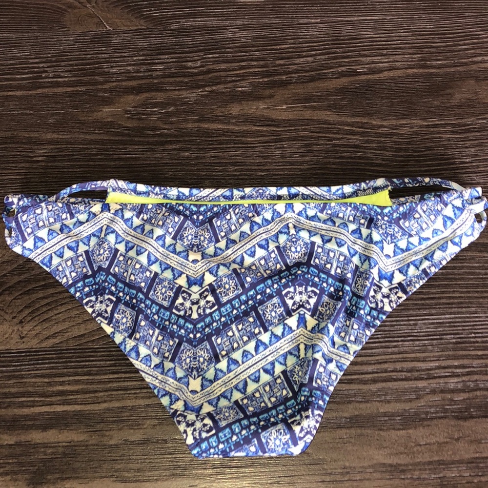 VS bikini bottom - Picture 3 of 3